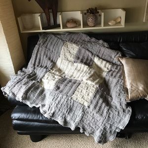 Hand Knit gray/ivory throw blanket 72 x56